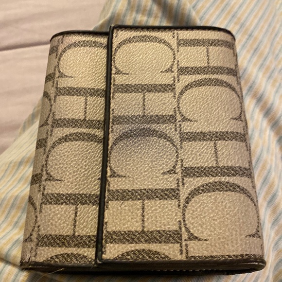 Carolina Herrera Handbags - Carolina Herrera wallet